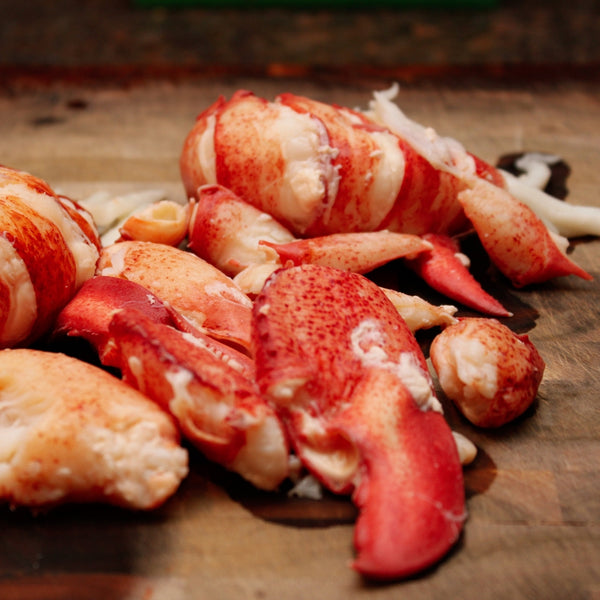 Deshelled Canadian Lobster Meat 5 Degres Ouest Frozen Raw (220 - 260g)